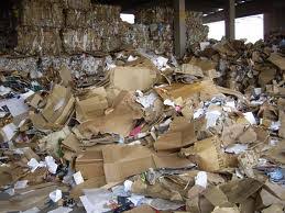 riciclaggio della carta danneggia l'ambiente
